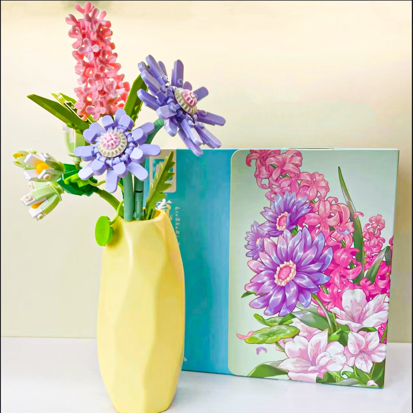 Block Florist Breeze & Hyacinth