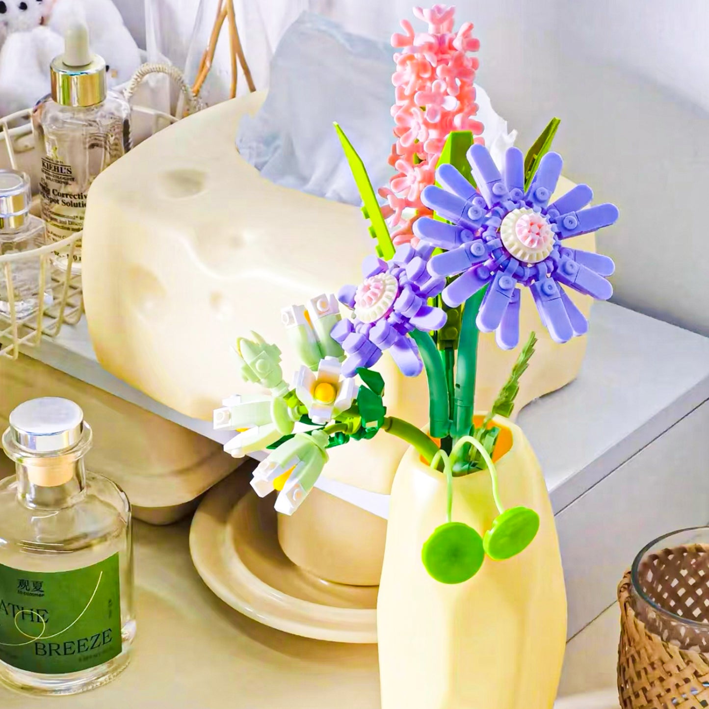 Block Florist Breeze & Hyacinth