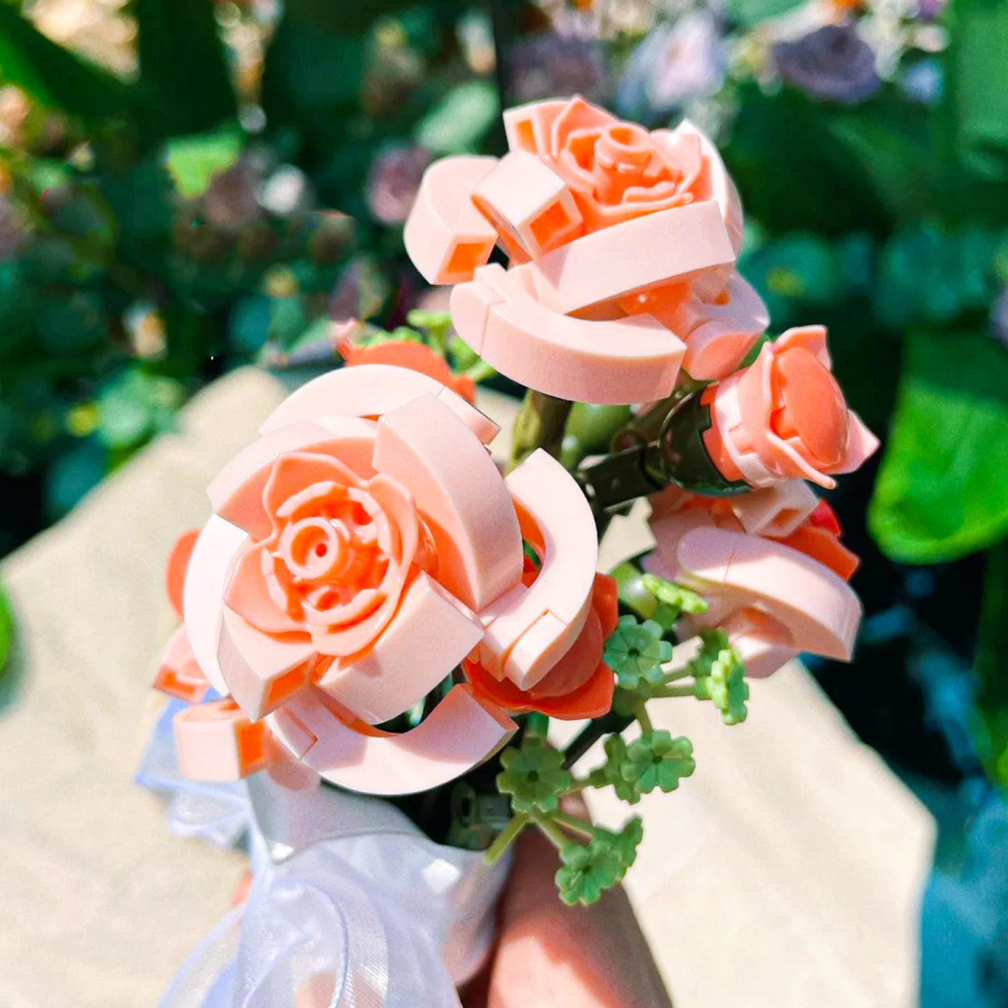 For You Series Warm and Gentle Building Block Rose Bouquet Display Set