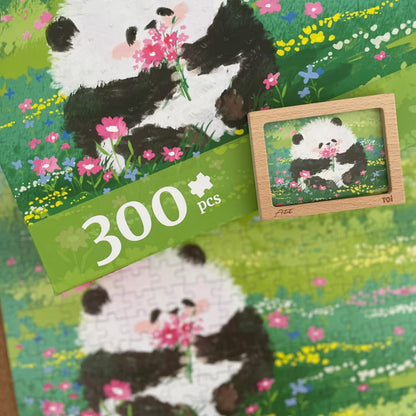 Panda Hua Hua's Observation Journal I 300 Piece Jigsaw Puzzle